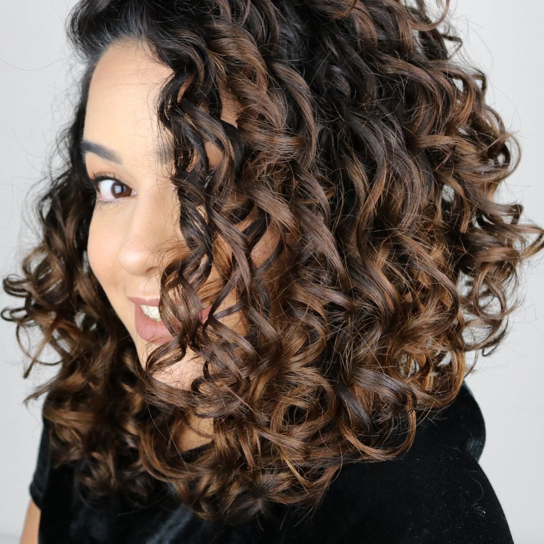 Мелирование на кудрявые волосы