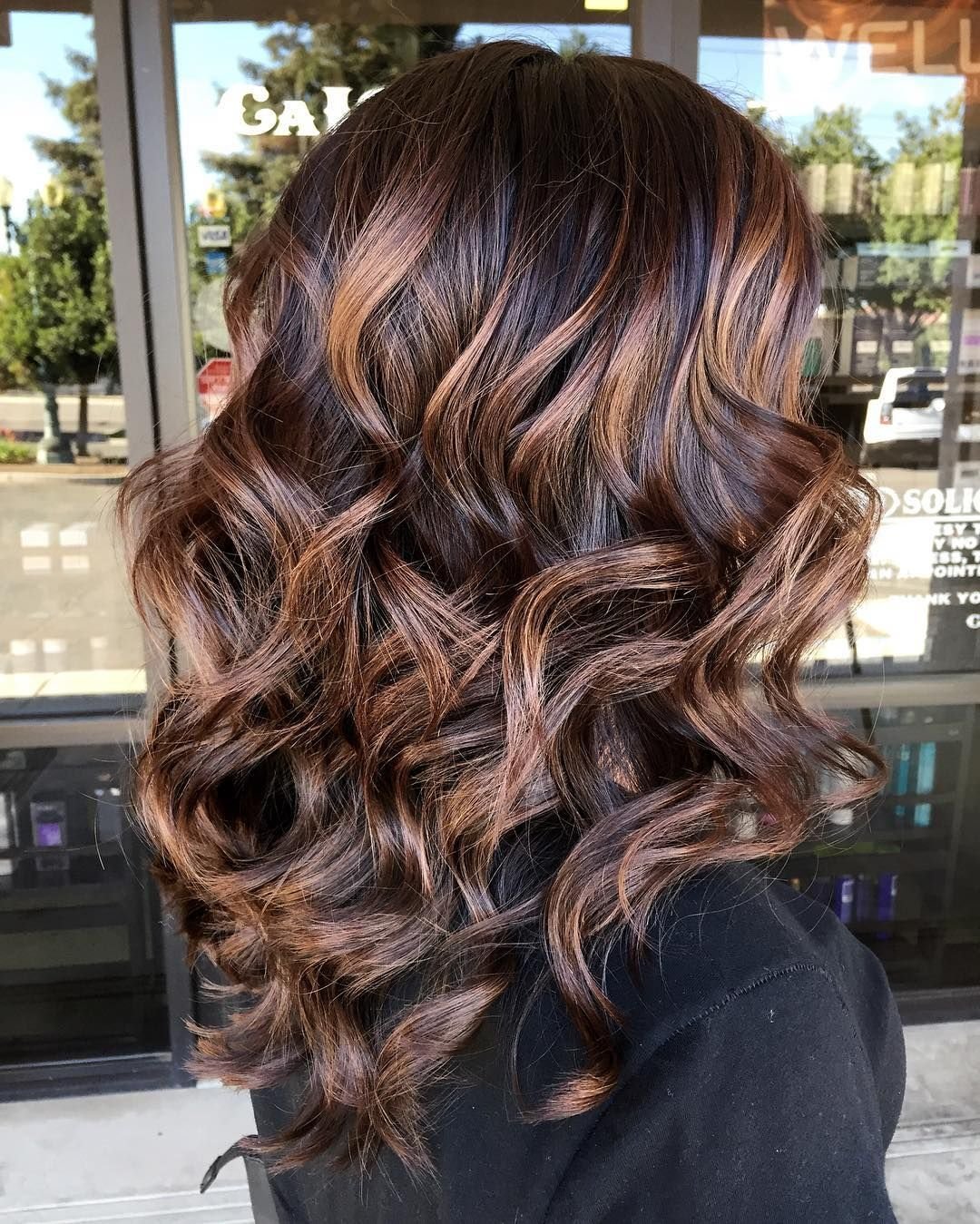 Мелирование на короткие кудрявые волосы