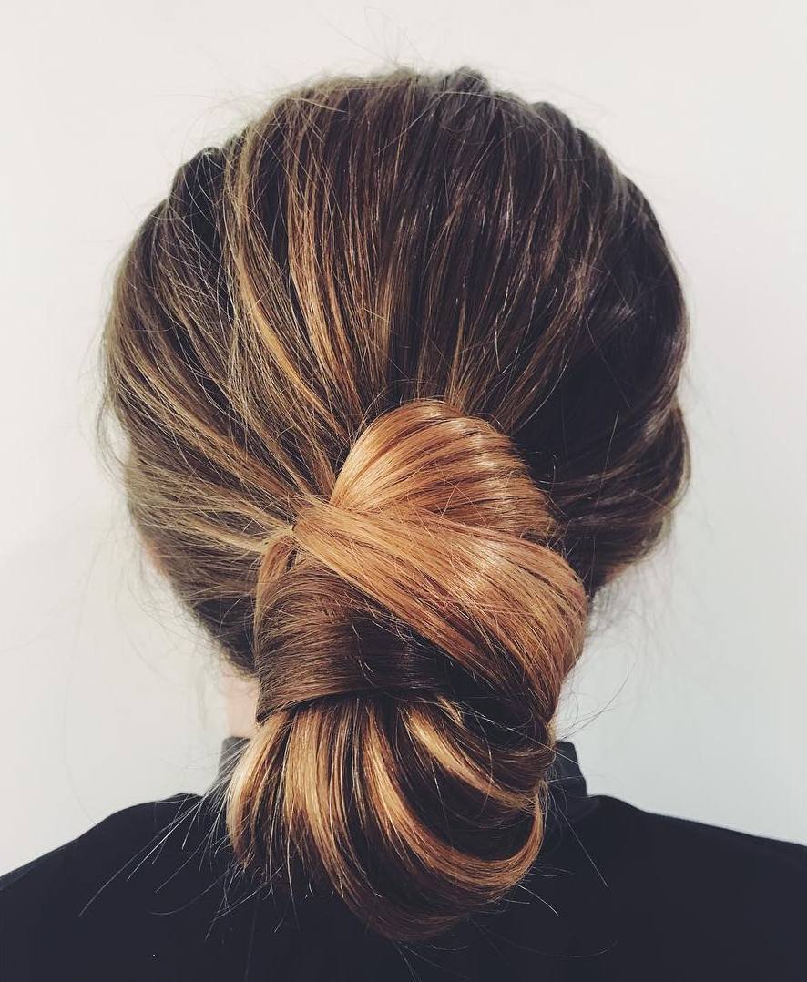 Пучок на затылке