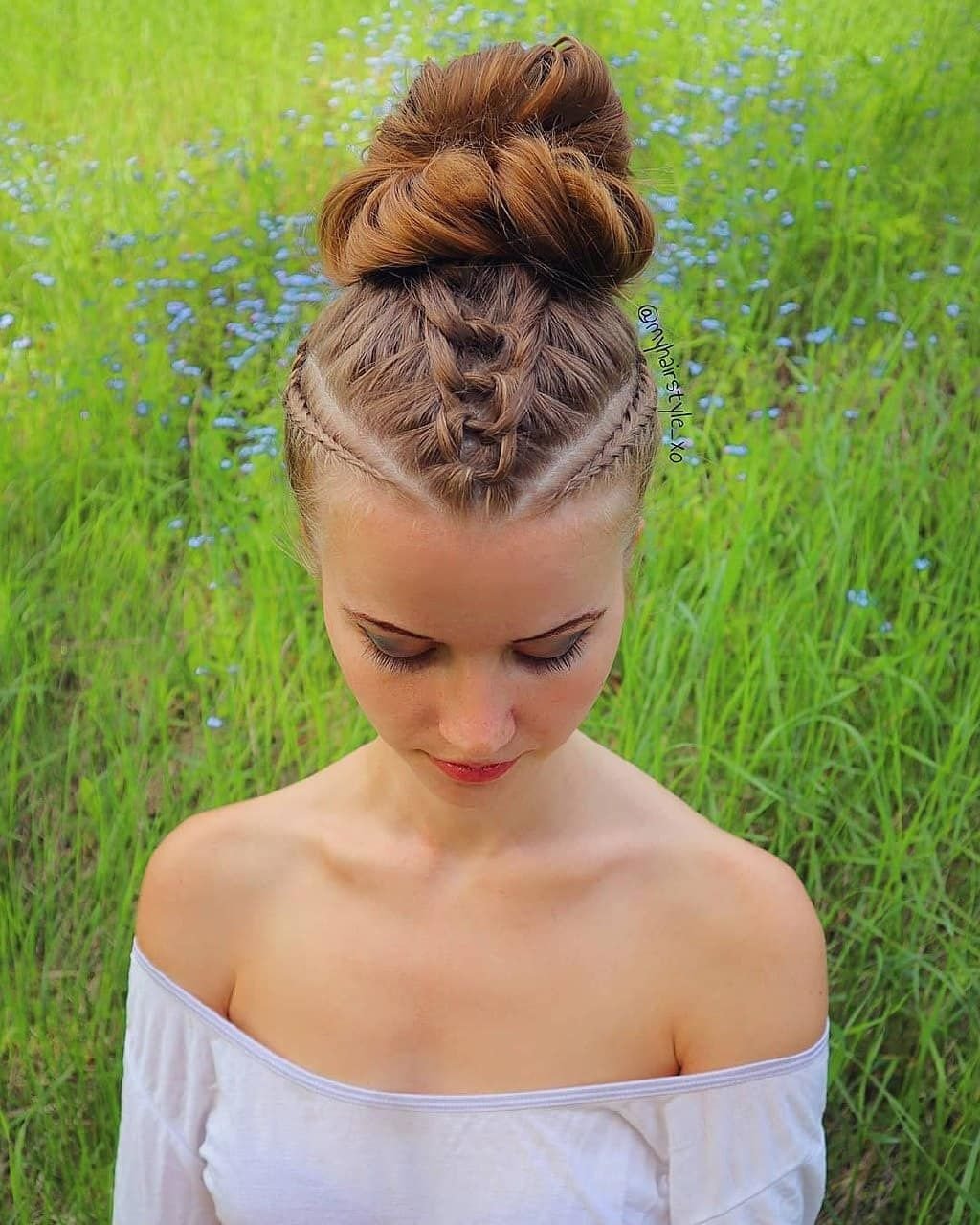 Пучок с косами