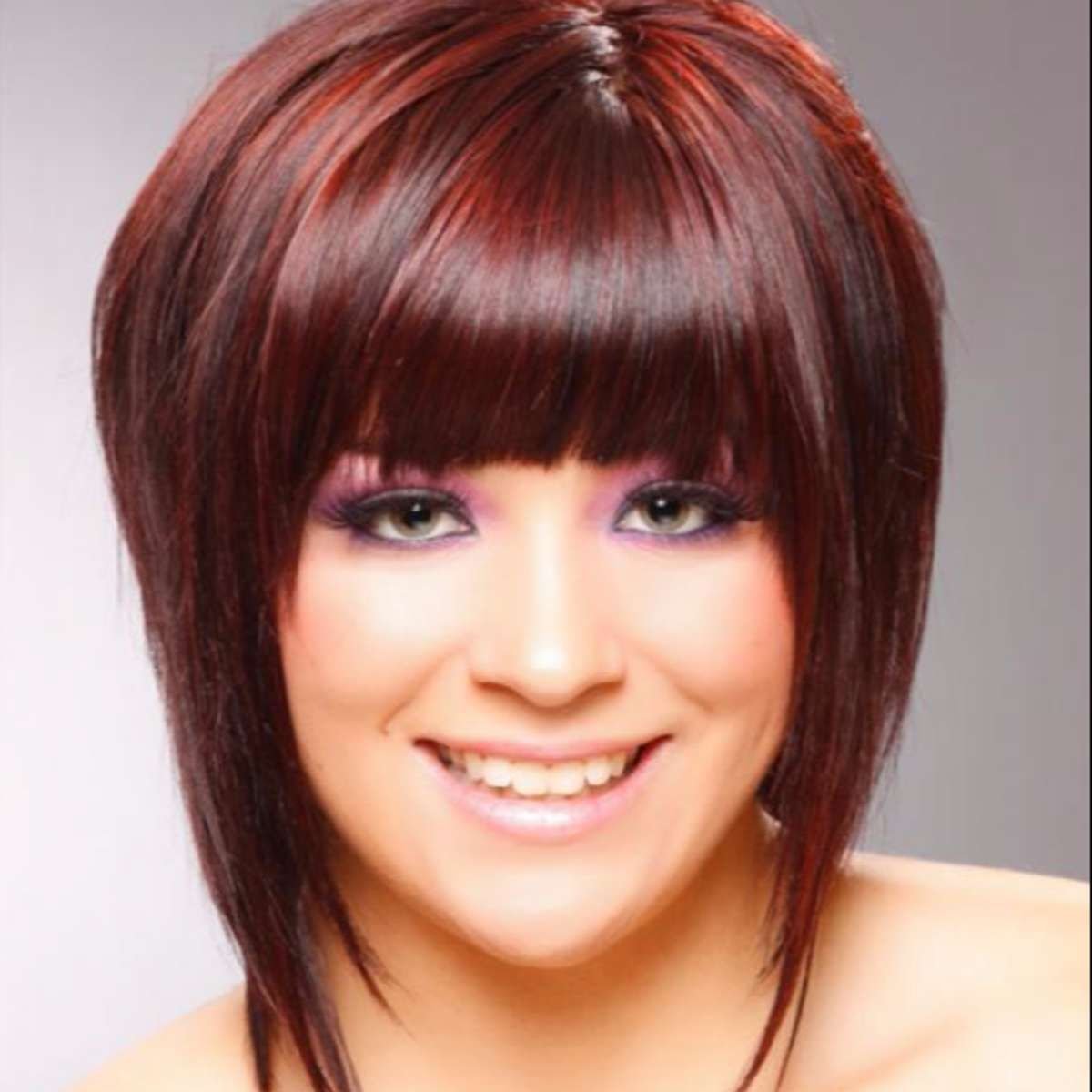 Стрижки каре градуированное для полненьких