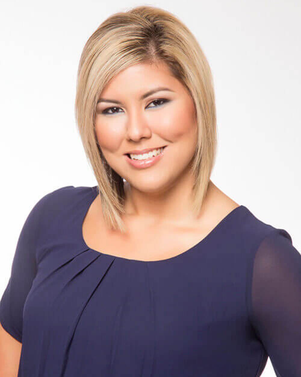 Прически для полного лица женские