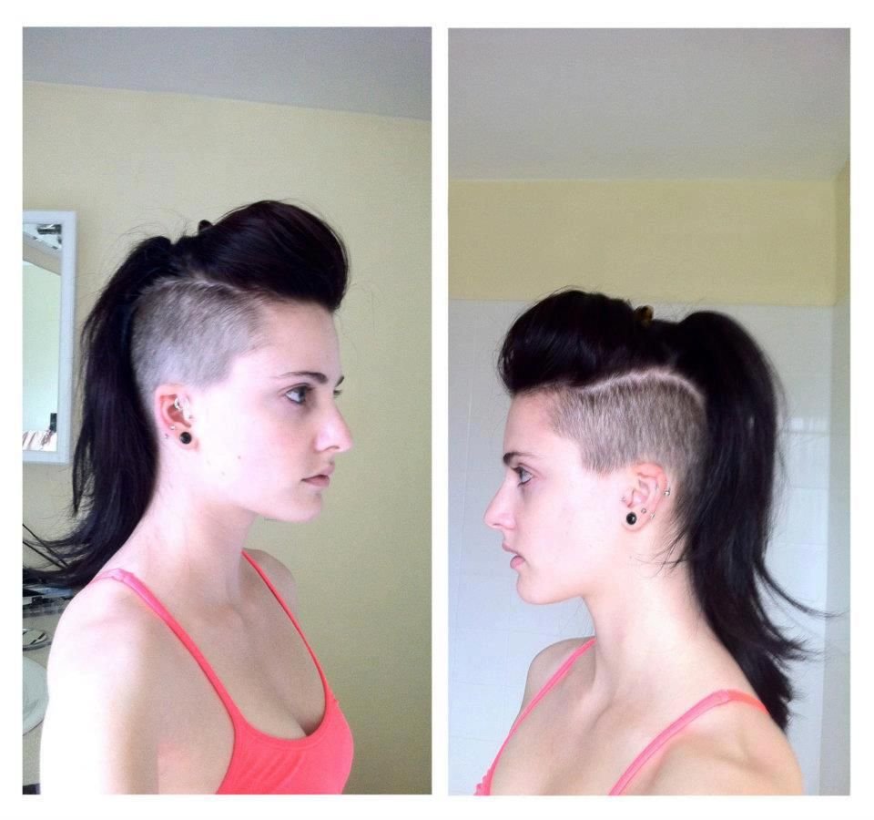 Женские стрижки с выбритыми висками и затылком на длинные