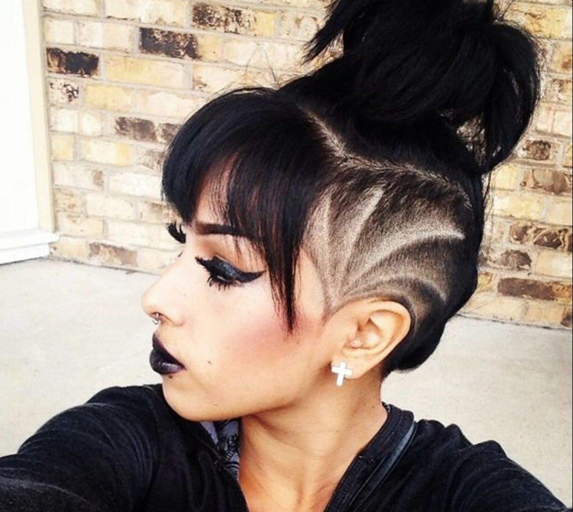 Прически с косичками