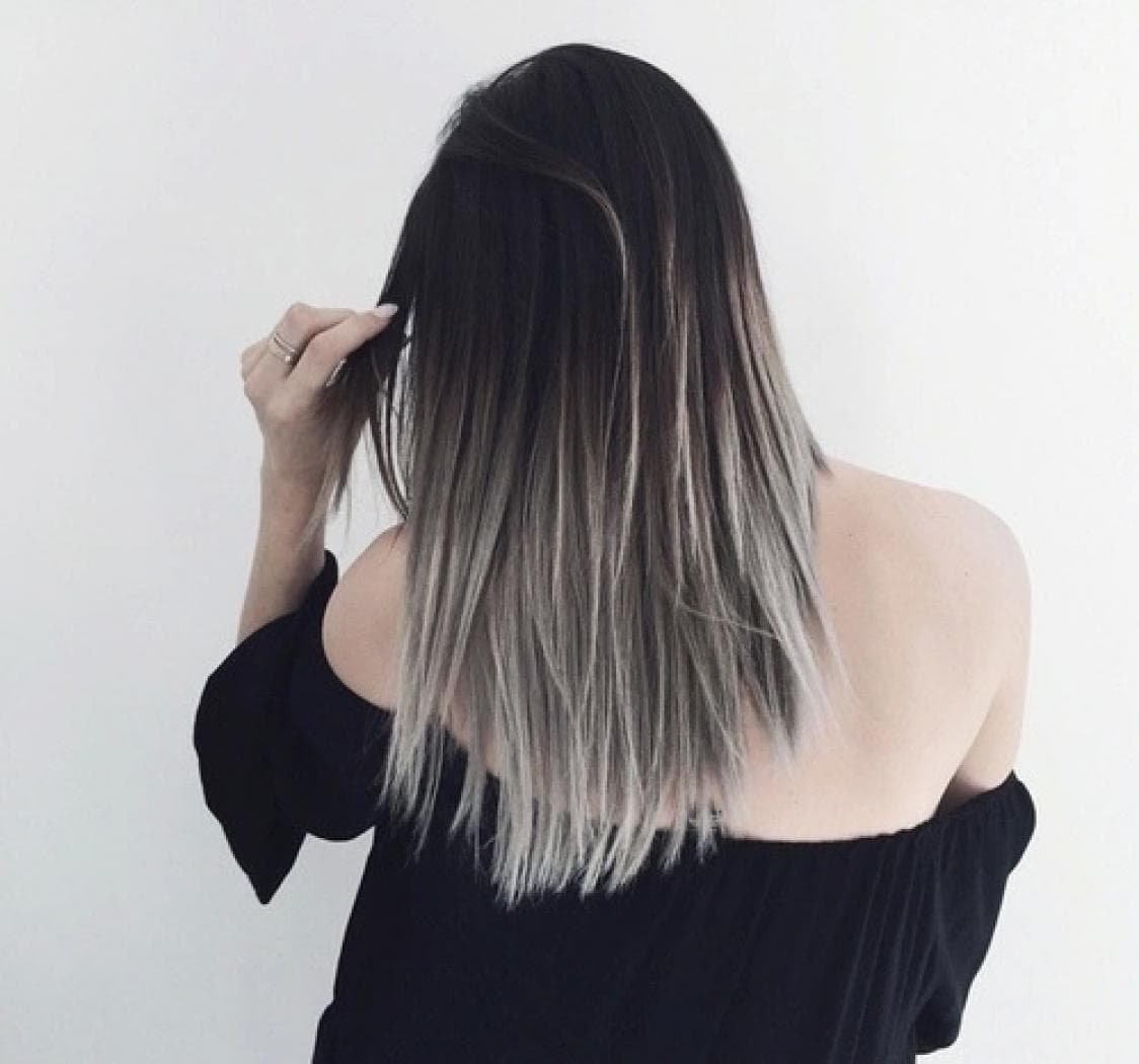 Белое омбре на темные волосы