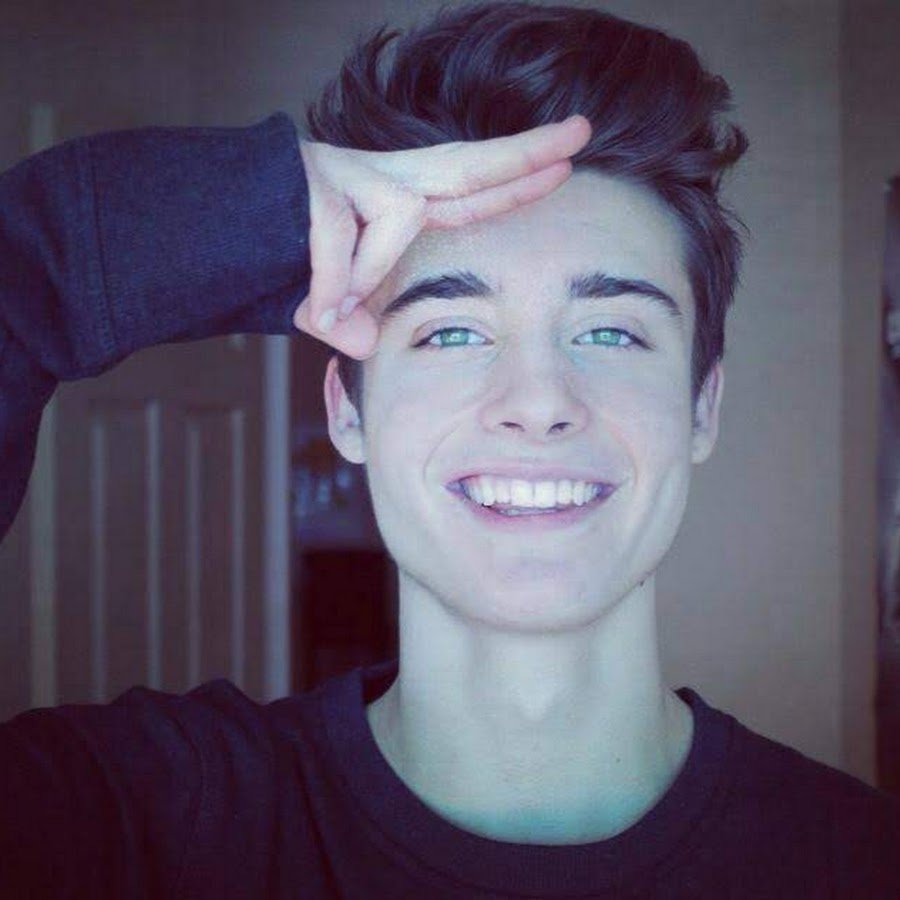 Зейн Малик с ободком