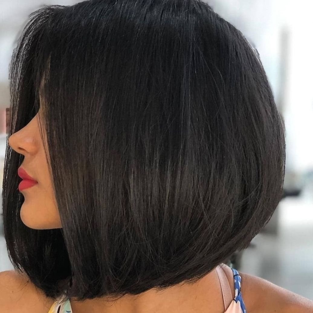 Каре Блант Боб 2020 шатенка