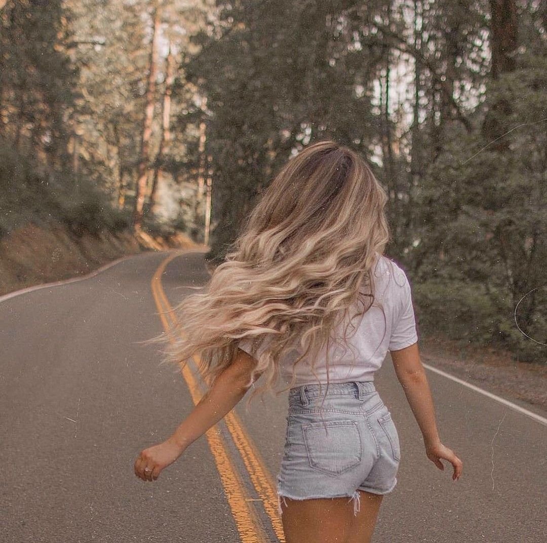 Перри Эдвардс 2020