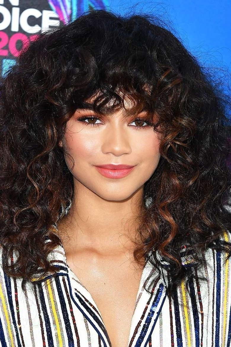 Кудряшки на очень короткие волосы с челкой