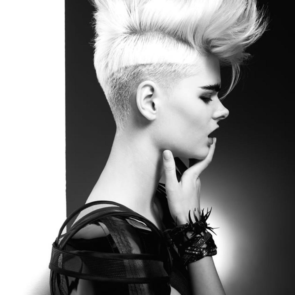 Пикси панк стрижка
