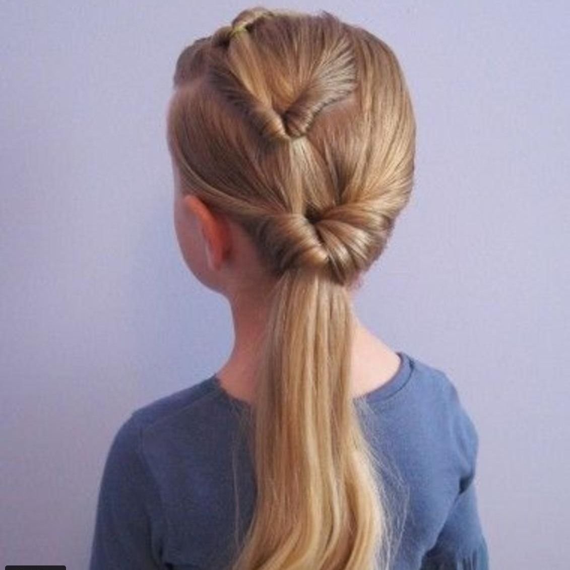 Прическа хвост набок для девочки