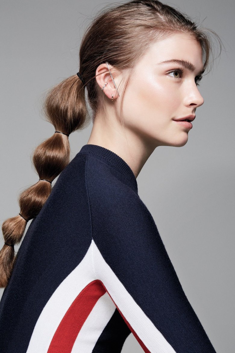 Спортивная прическа на длинные волосы