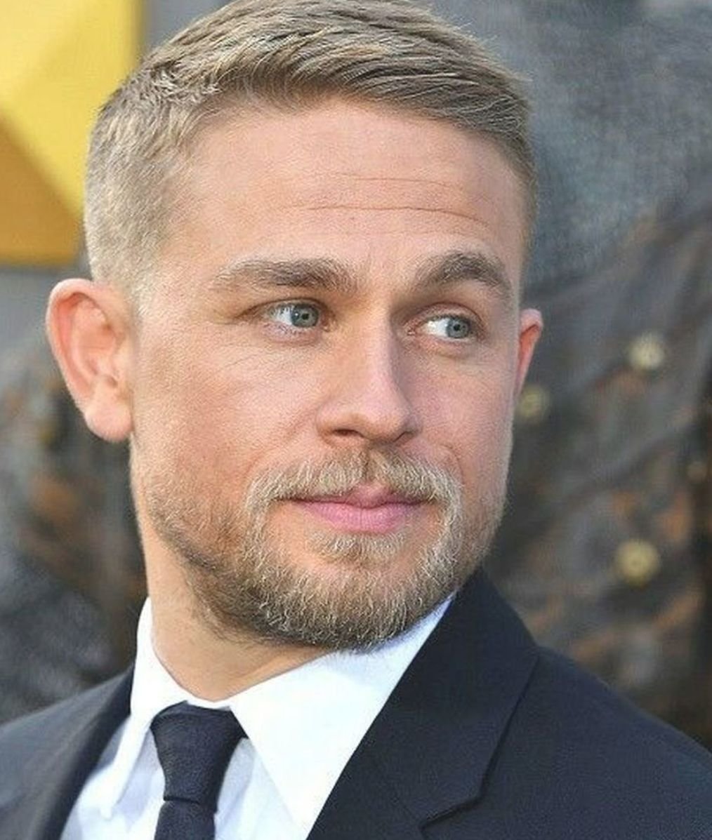 Стрижка полубокс Чарли Ханнэм