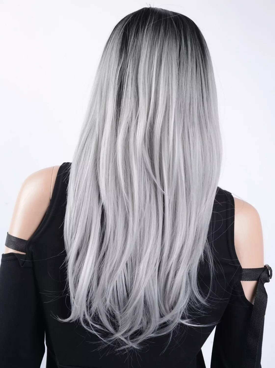 Длинные пепельные волосы