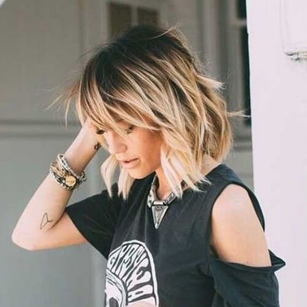 Омбре на средние волосы с челкой