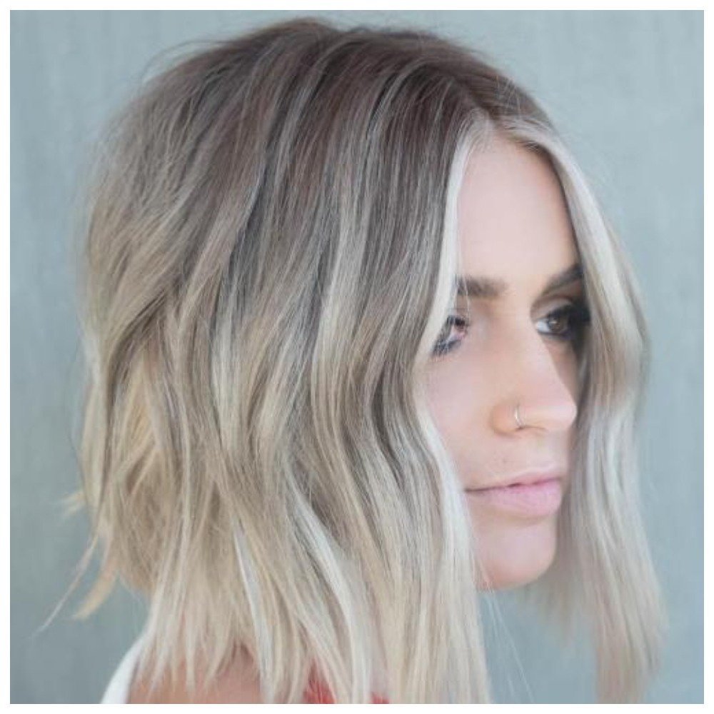 Обесцвечивание волос каре