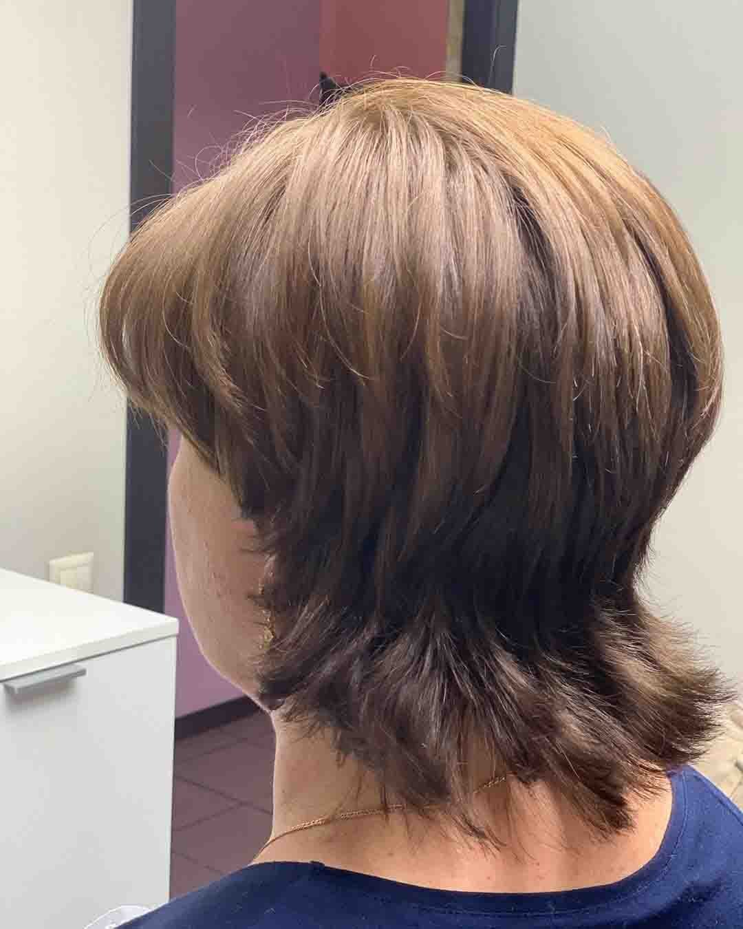 Стрижка каре сзади каскадом