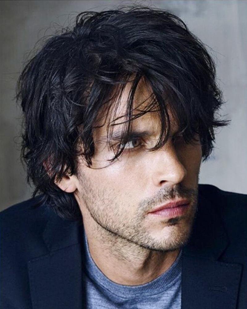 Чёрные волосы у мужчин