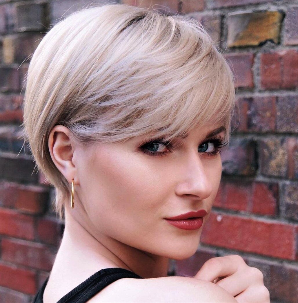Стрижки Пикси-Боб с челкой на тонкие волосы