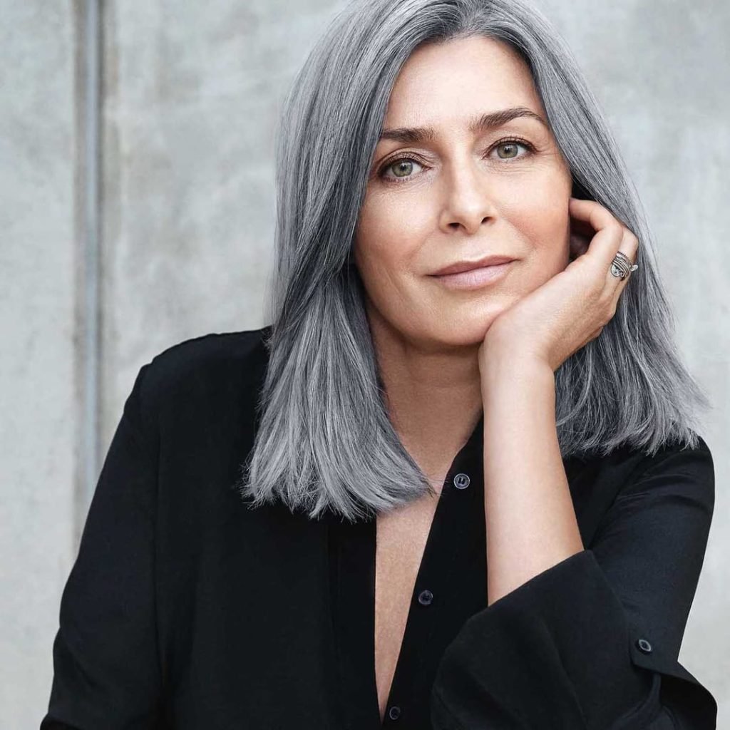 Седая прядь