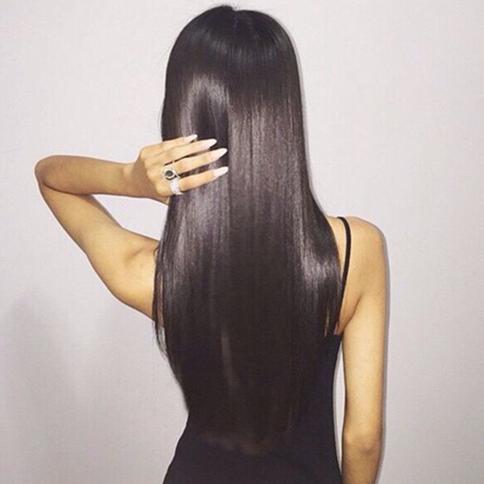 Брюнетки с длинными волосами