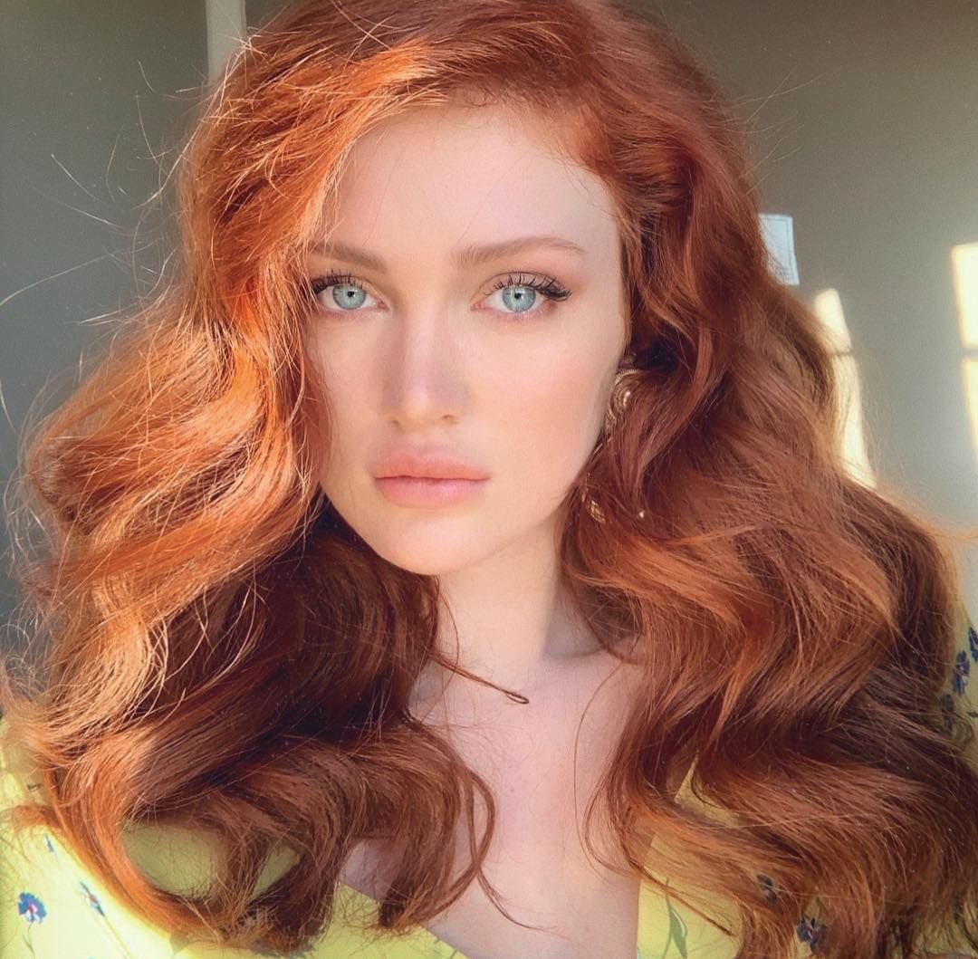 Анджелина Мишель рыжая