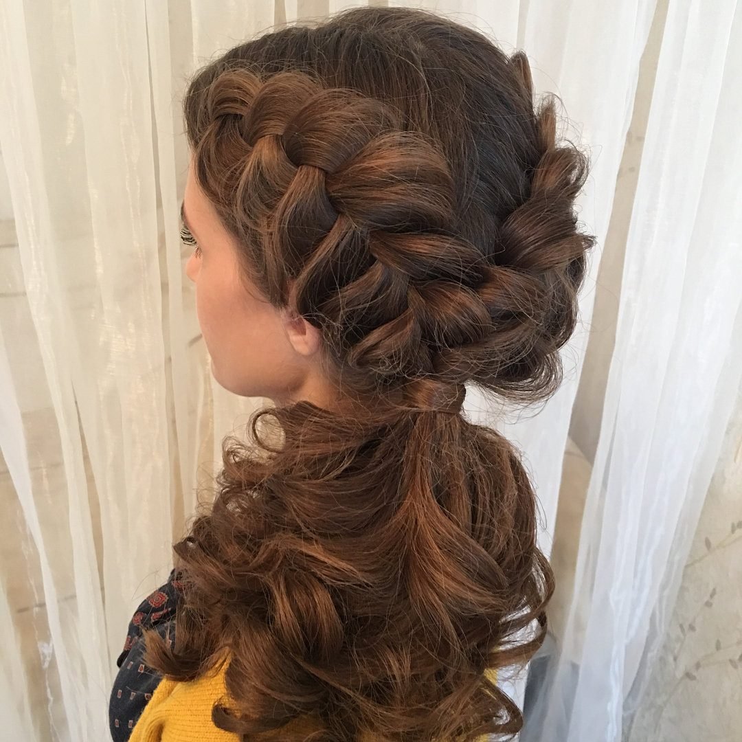 Прически с косами