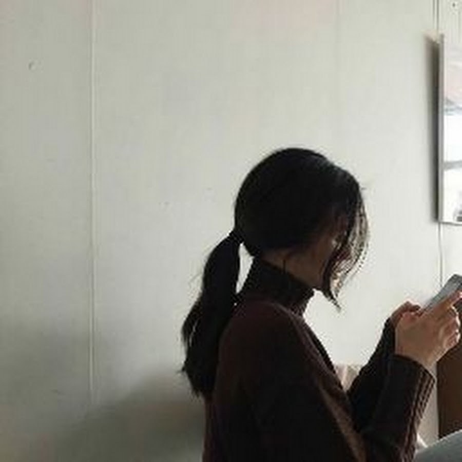 Эстетика девушек без лица