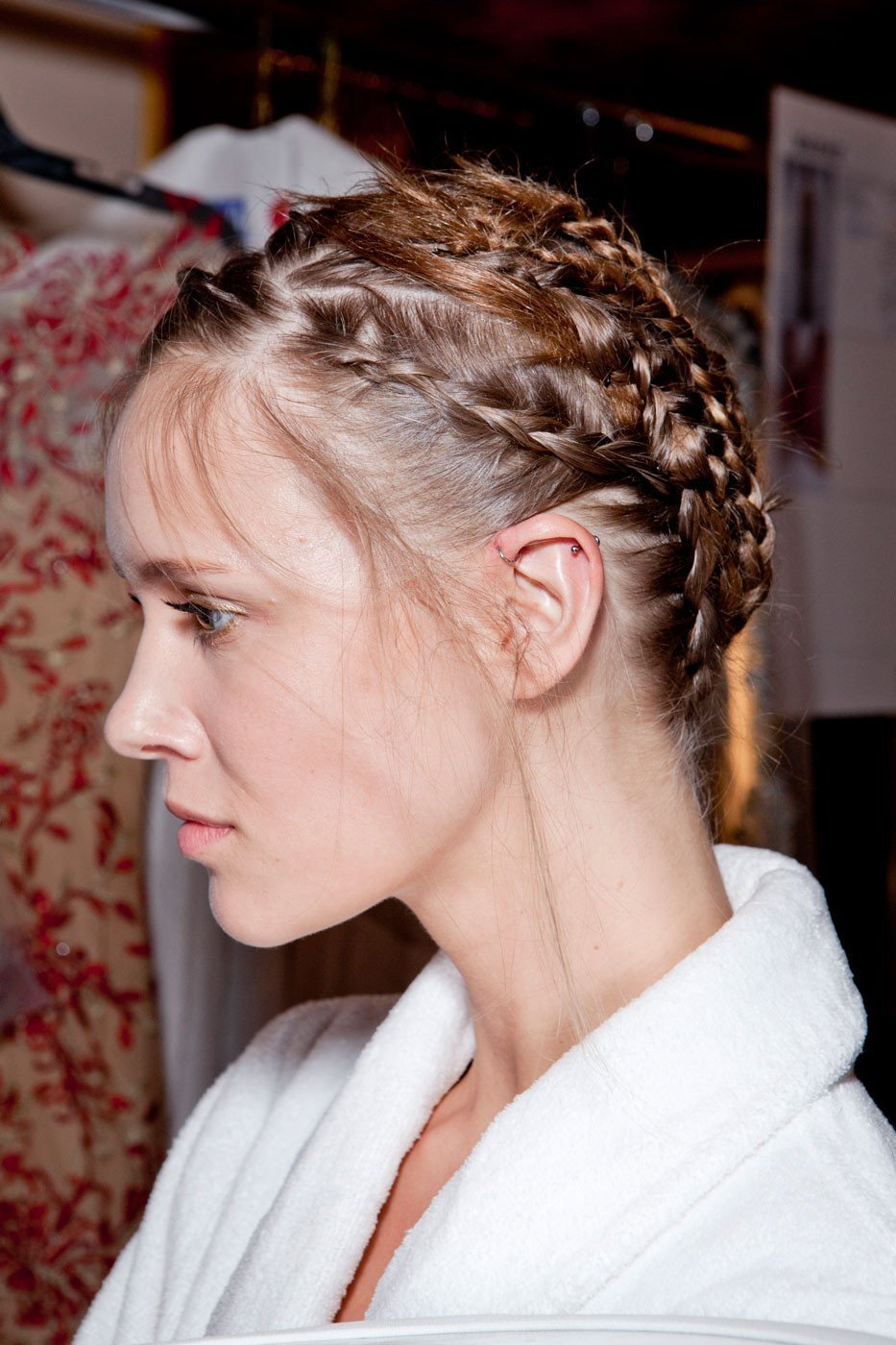 Прически на очень жидкие волосы