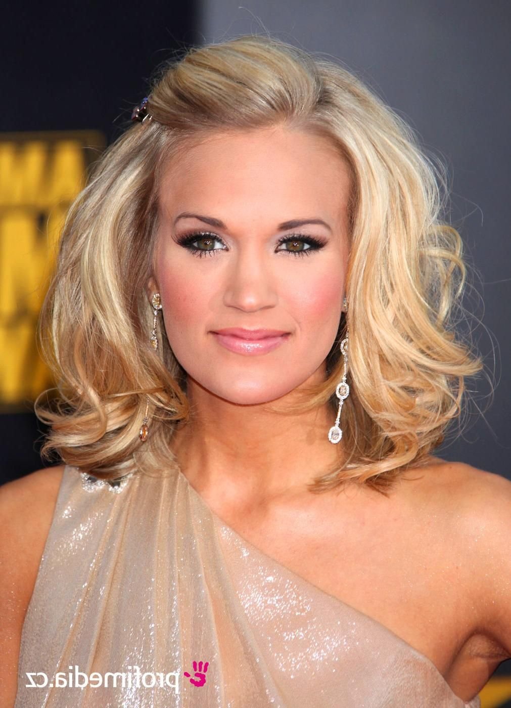 Carrie Underwood Haircut