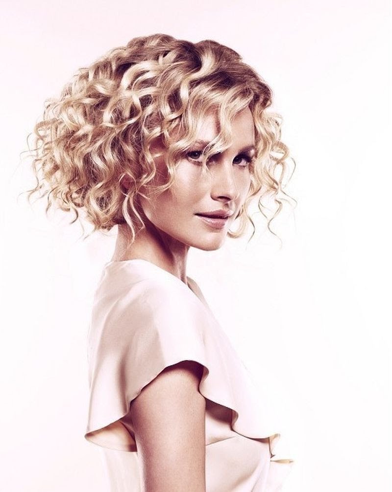 Биозавивка на Боб каре