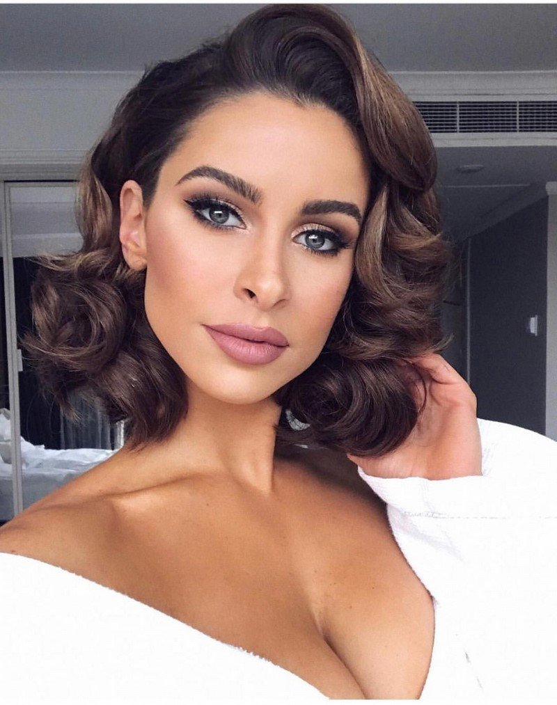 Небрежные Локоны на средние волосы