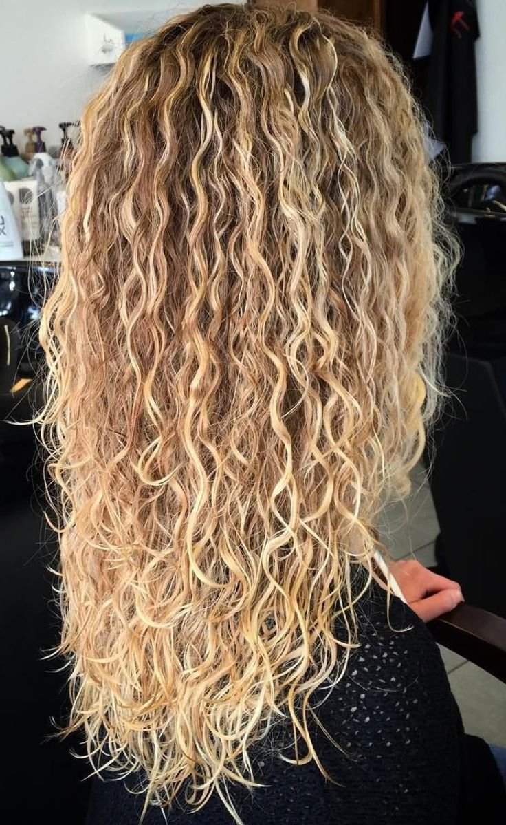 Лёгкая зим щаыивка на длин волосы