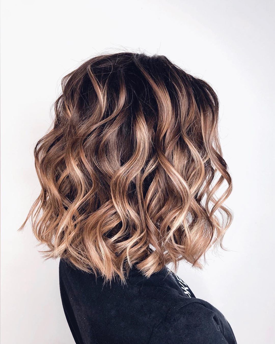 Укладка Локоны на каре