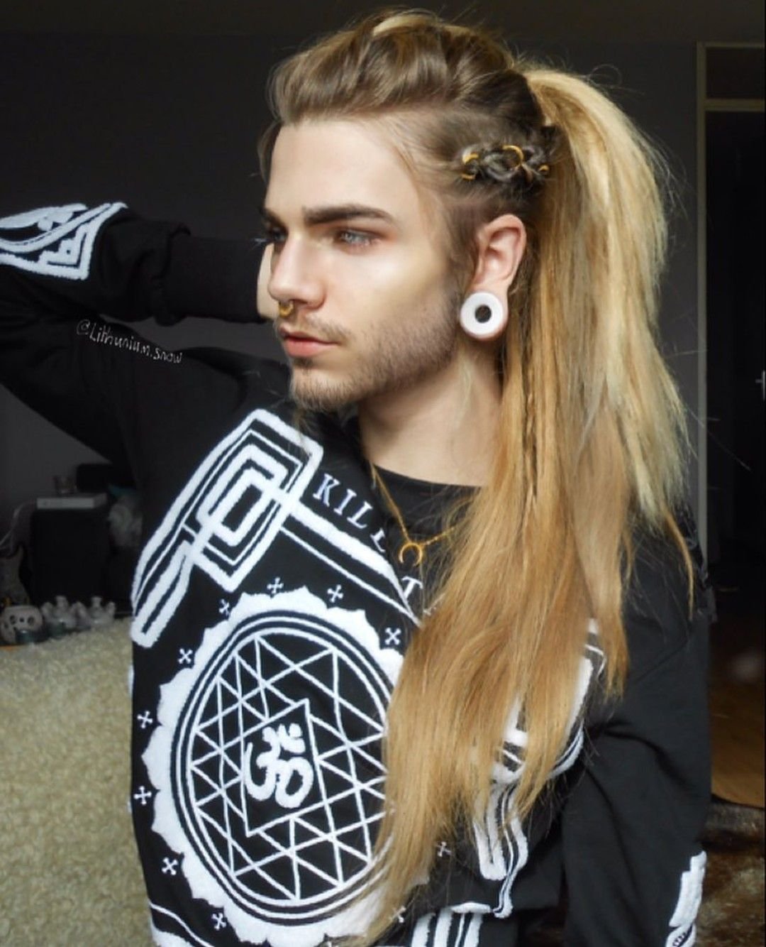 Nils kuiper Эльфийская прическа