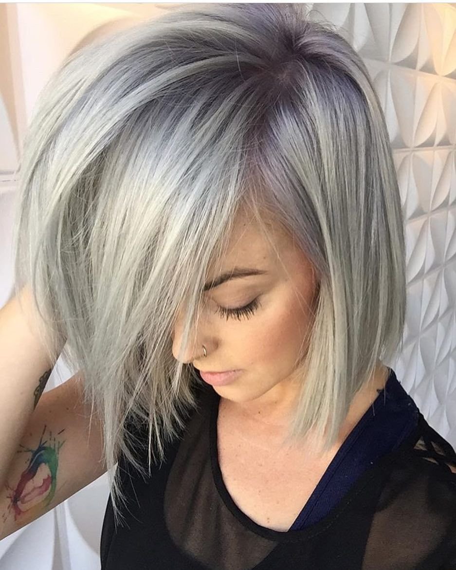 Омбре на короткие волосы пепельного цвета
