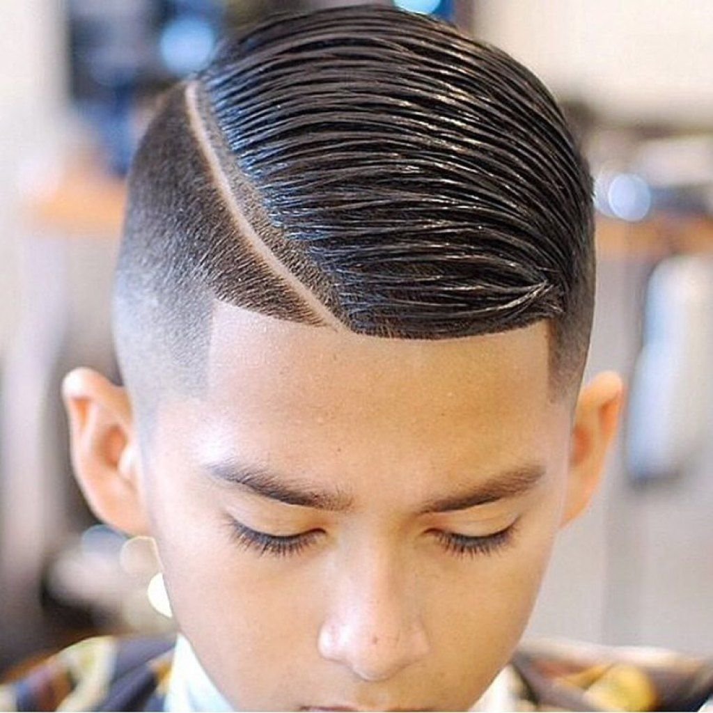 Разноцветные стрижки для мальчиков