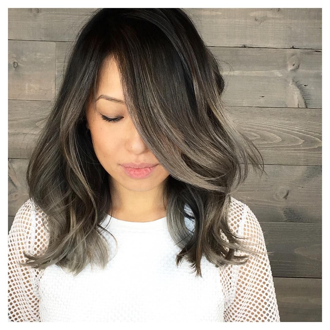 Шатуш на черные волосы короткие