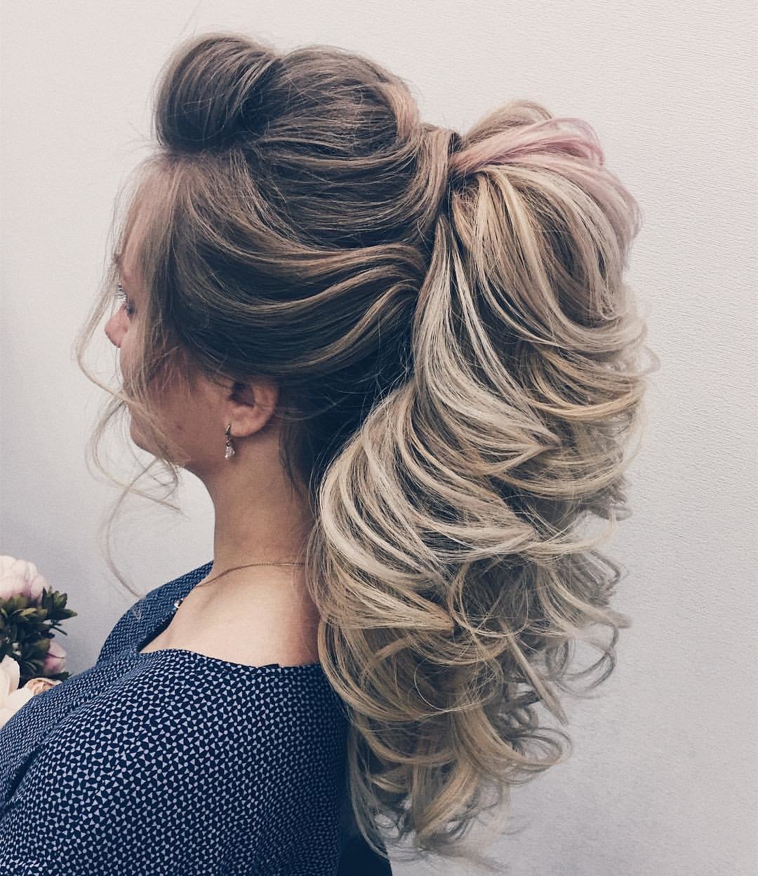 Укладка на длинные черные волосы