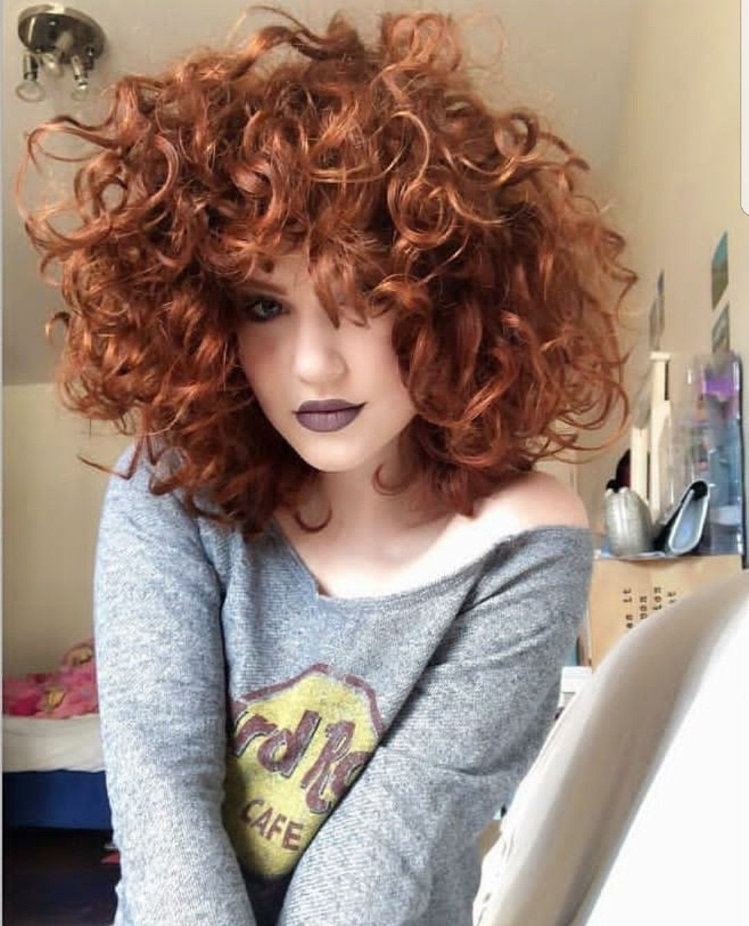 Стрижки на рыжие вьющиеся волосы