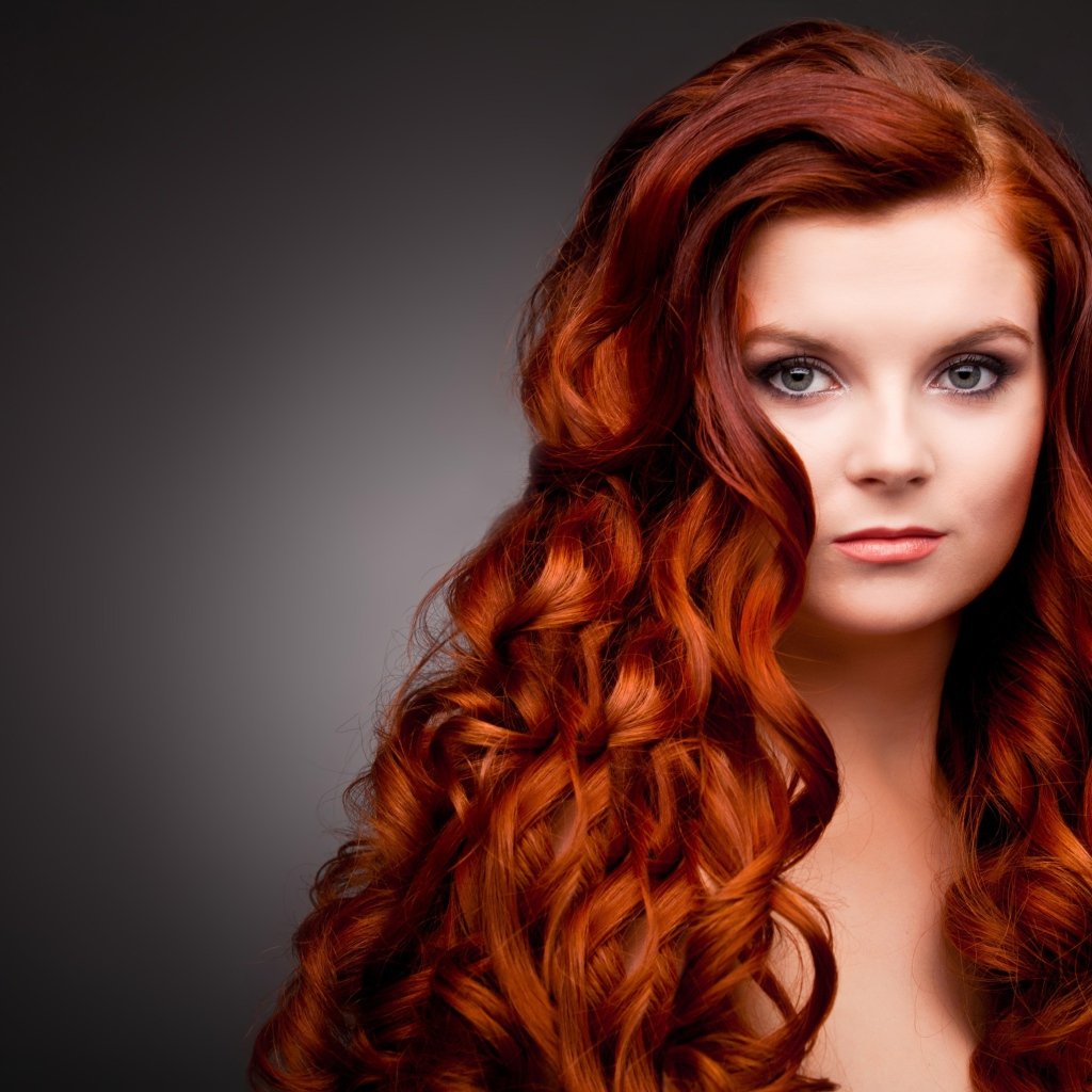 Рыжие кудри длинные