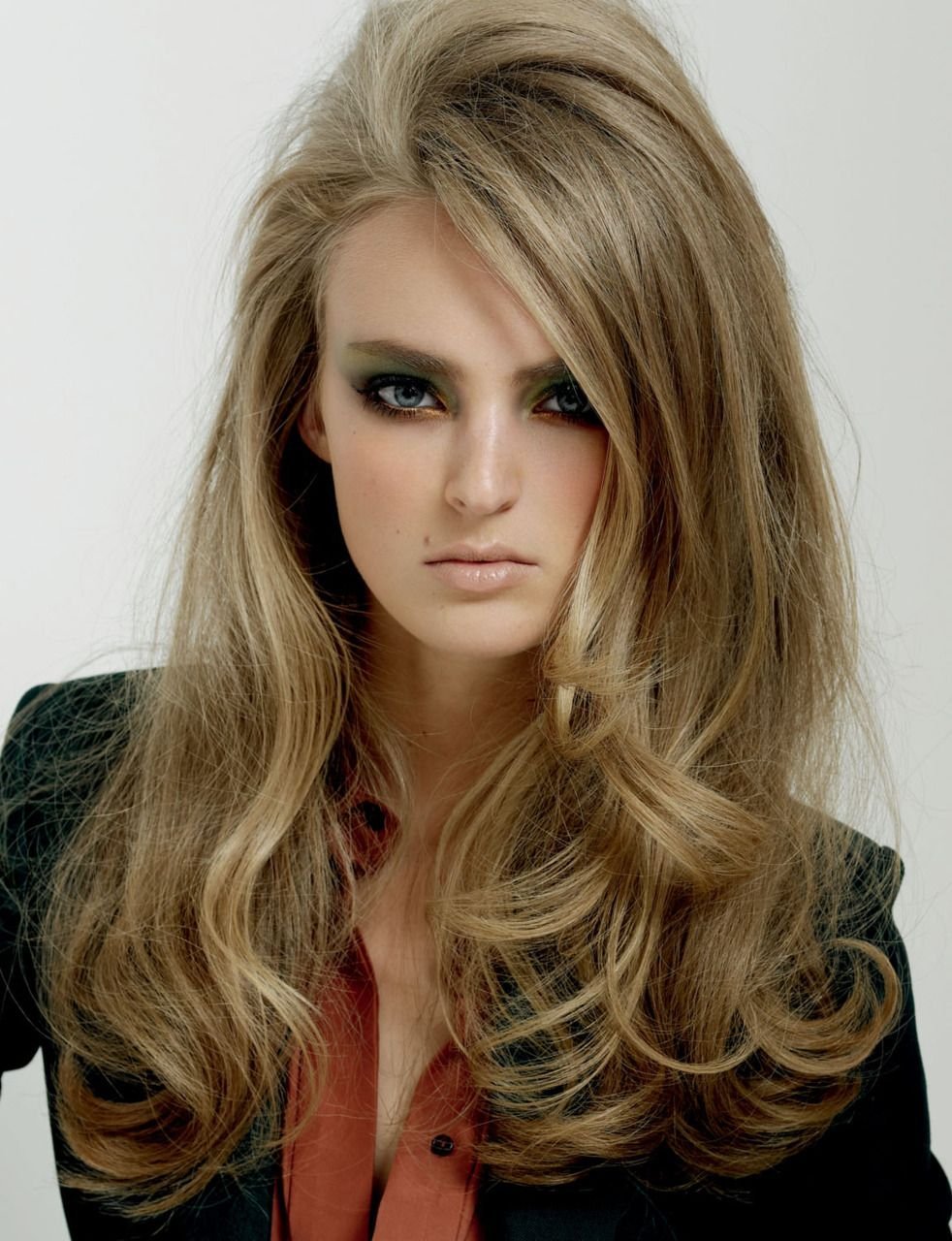 Укладка на длинные волосы