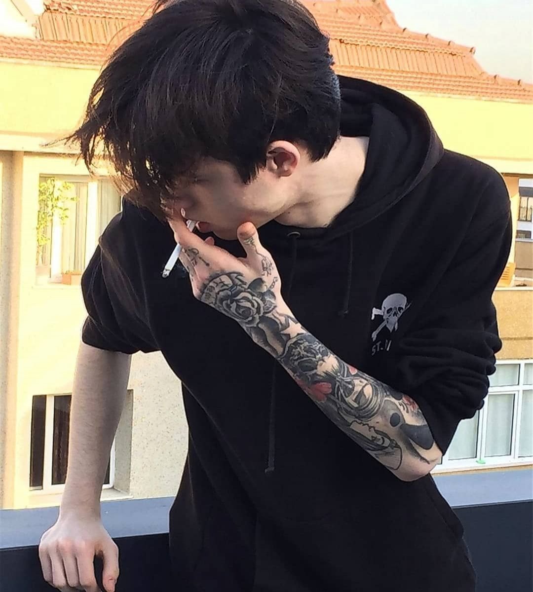 Парни с длинными волосами Эстетика