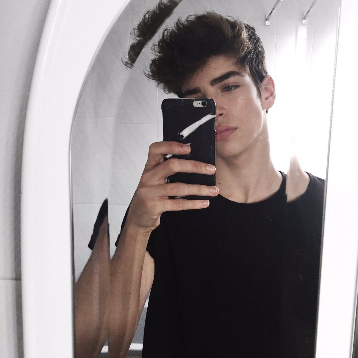 Альваро Мэл 16 лет