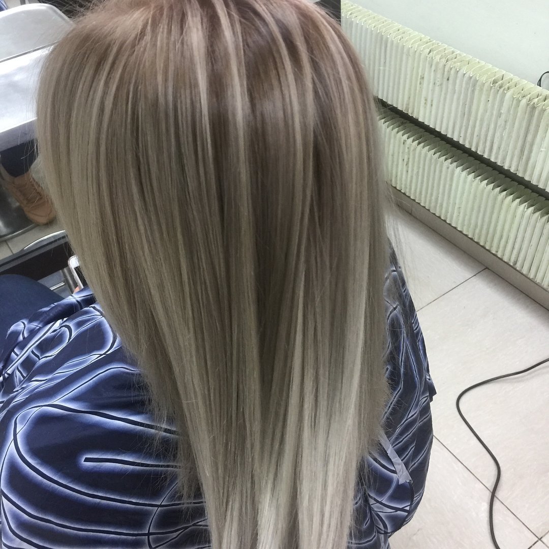 Частое мелирование платиновый