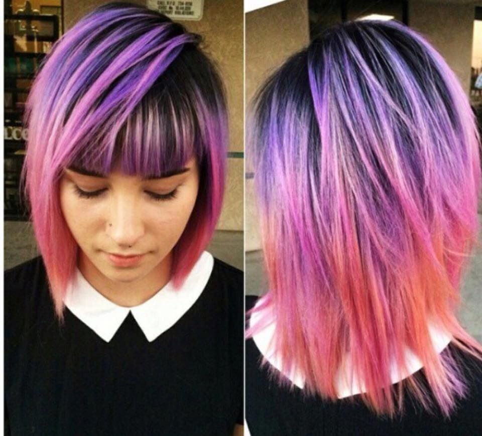 Окрашивание в синий цвет на короткие волосы