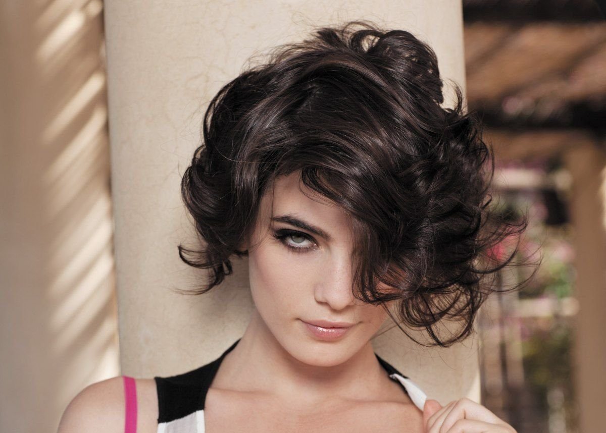 Крупные кудри на каре