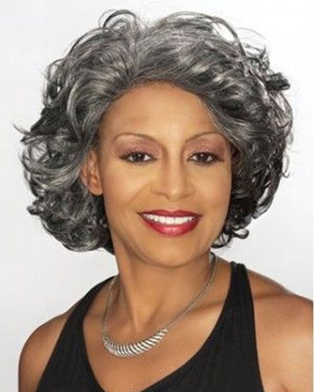 Седое мелирование на черные волосы