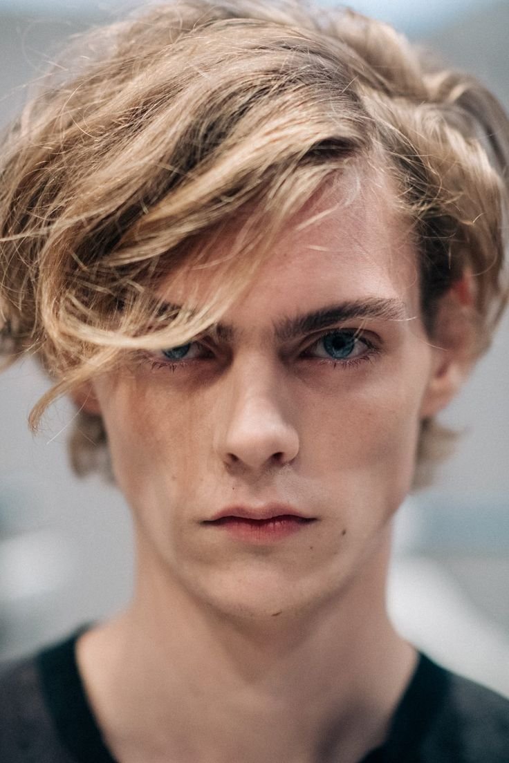 Neels Visser Hairstyle