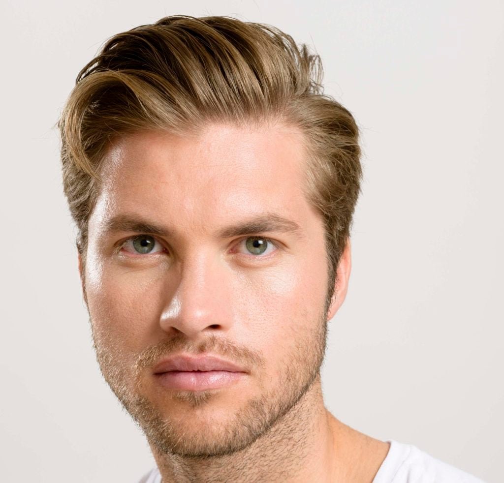 Русые волосы у парней